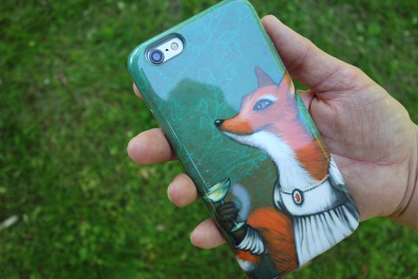 iPhone cover "She who doesn't risk never gets to drink champagne" (Fox)