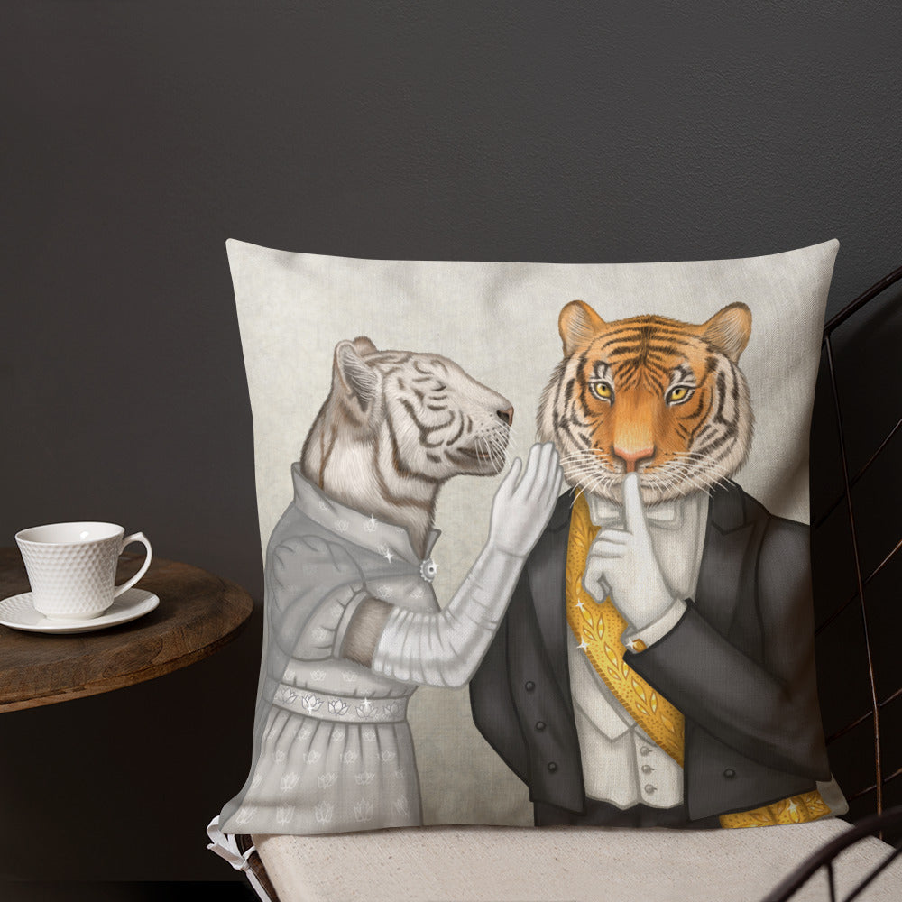 Premium pillow "Speech is silver, silence is golden" (Tigers)